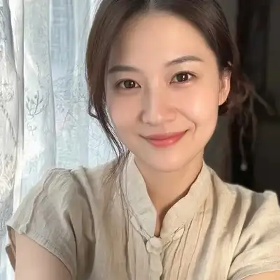 孔建